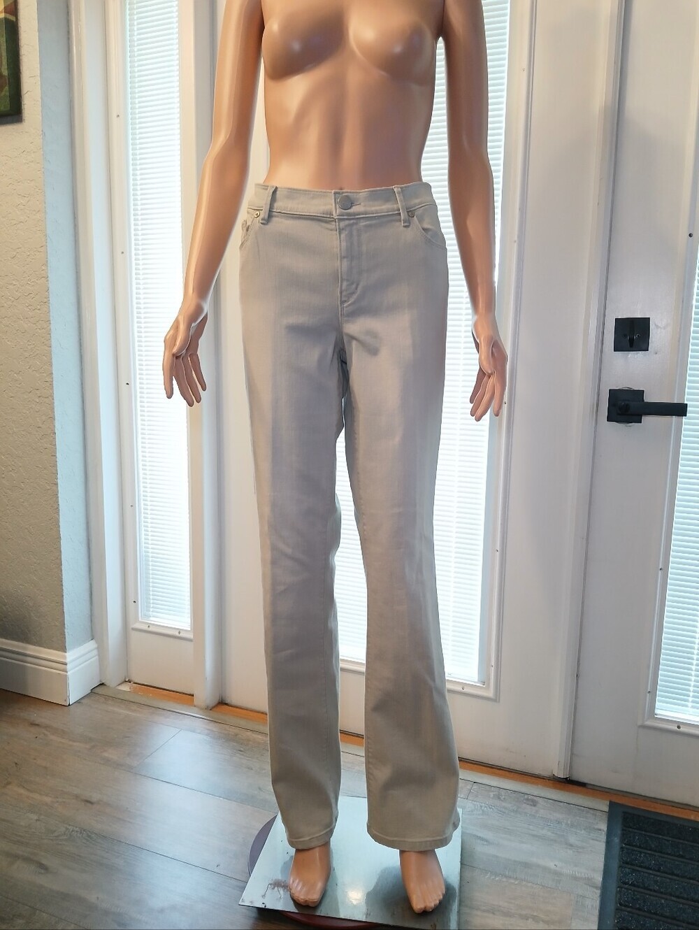 Ann Taylor Loft Women's Boot-Cut Jeans Light Wash